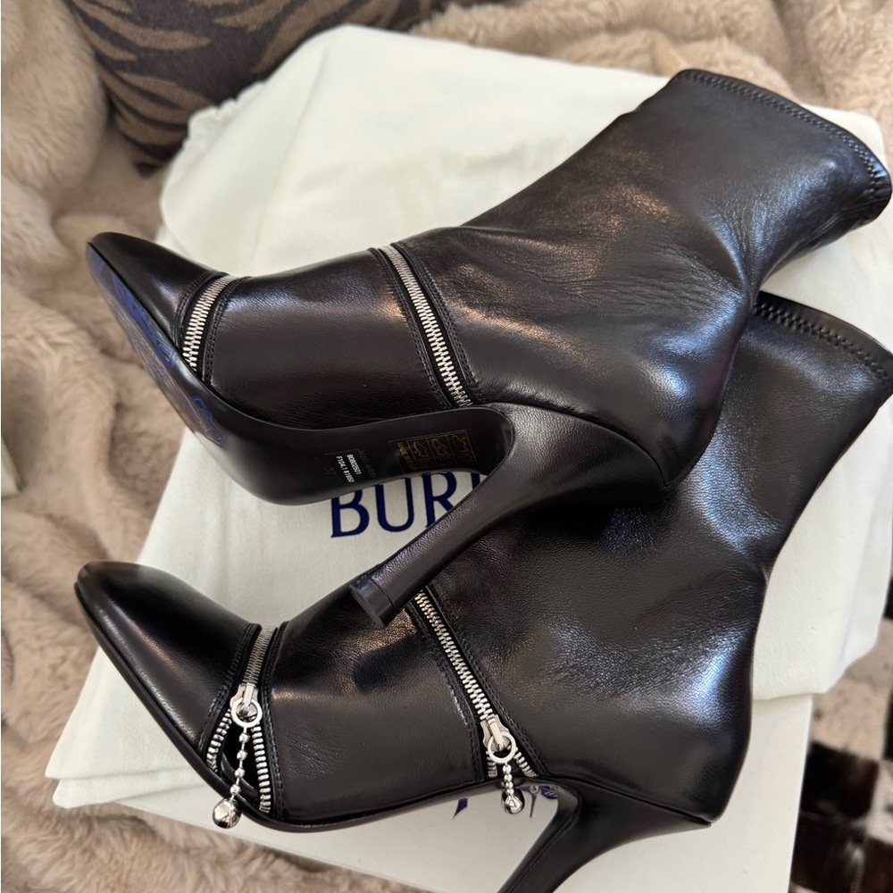 Burberry Peep leather ankle boots Black Size 37 - Picture 14 of 16